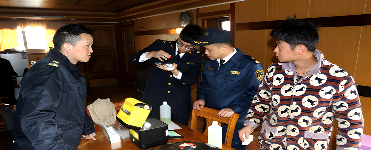 长江海事局持续开展燃油质量检测！